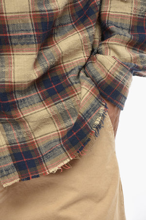 Camicia Regular Fit a Quadri con Orlo e Carrè Sfrangiati