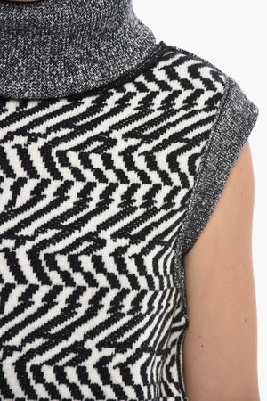 Sleeveless Wool Turtleneck