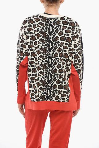 Rundhalspullover mit Animal-Print und Kontrastbesatz