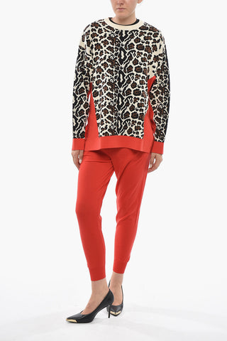 Rundhalspullover mit Animal-Print und Kontrastbesatz