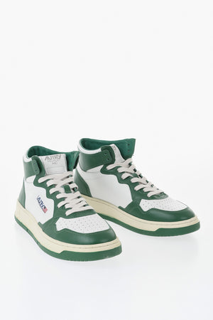 Hohe zweifarbige Sneaker aus Leder