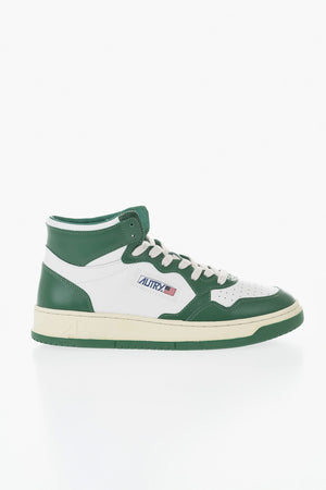 Hohe zweifarbige Sneaker aus Leder