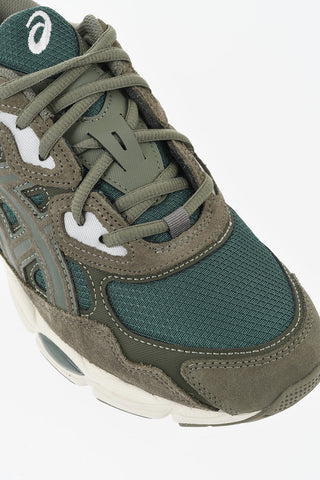 Sneakers Basse GROVE In Suede e Mesh 