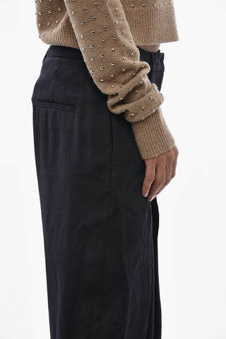 Solid-Color Trousers with One Pleat
