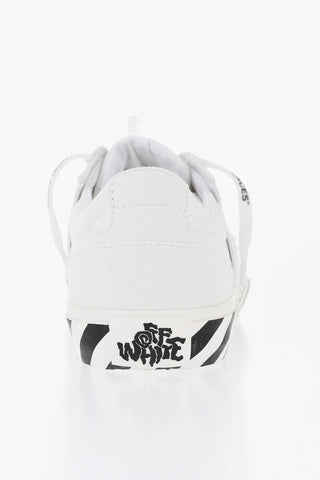 Niedrige UNDERCUT-001 Sneaker Aus Canvas Mit Ikonischer Sohle