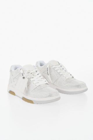 Niedrige Ledersneaker mit Allover-Strass