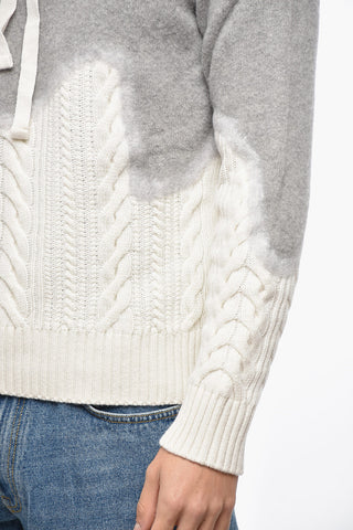 Strick-Sweatshirt mit Zopfmuster-Detail