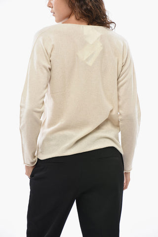 Einfarbiger Kaschmirpullover