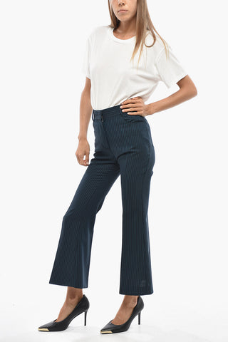 Hoch taillierte ausgestellte Hose mit Streifenmuster