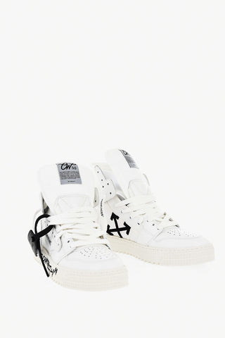 High-Top COURTSY Sneaker aus Leder mit kontrastierend besticktem Monogramm