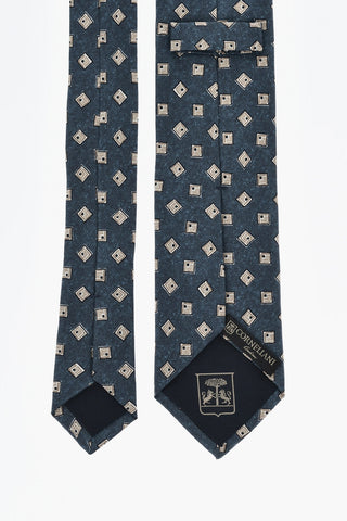 Silk Kipper Tie With Repeated Geometric Pattern