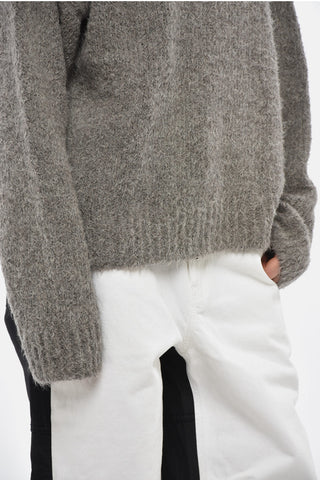 Flauschiger Rollkragenpullover aus Wolle
