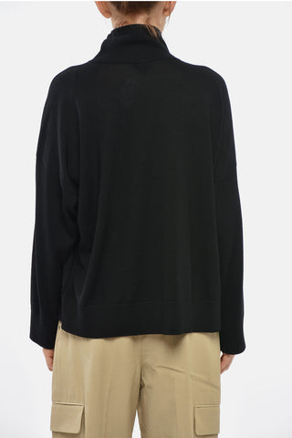 Pullover in Lana a Collo Alto con Monogram Ricamato