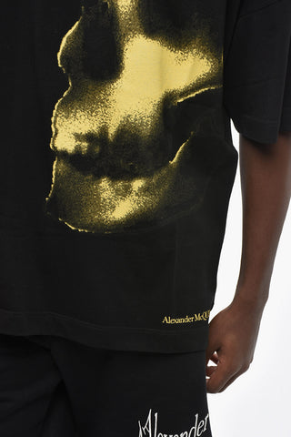 Rundhals-T-Shirt SHADOW SKULL einfarbig mit Frontprint