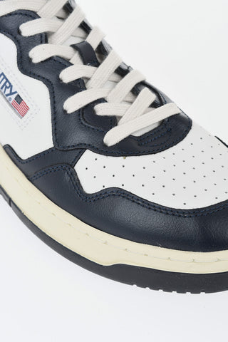 Mid-Top Sneaker MEDALIST Aus Zweifarbigem Leder