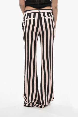 Gestreifte Ausgestellte Hose