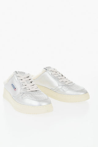Sneaker-Mules Aus Metallisiertem Leder Mit Shearling-Futter