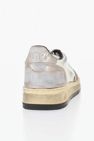 Low-Top Vintage-Effect Two-Tone Sneakers