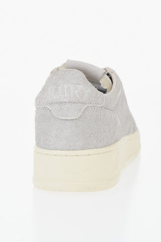 Suede Low Sneakers MEDALIST With Contrast Laces