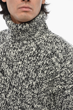 Pullover in Lana Vergine a Collo Alto