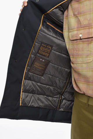 Gepolsterte Jacke mit Kragen