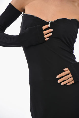 Kleid mit Cold-Shoulder-Details, langen Ärmeln und herzförmigem Ausschnitt
