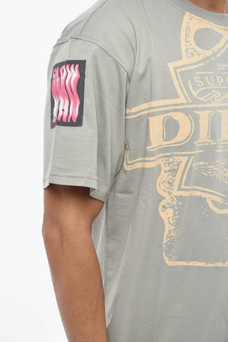 Rundhals-T-Shirt T-BOXT-SLITS-R8 mit Patch