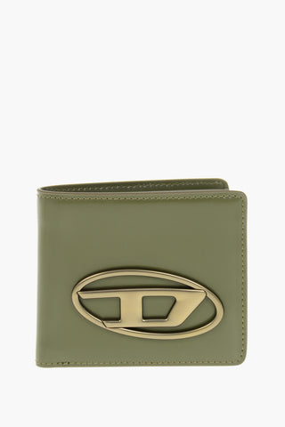 Portafoglio Bifold in Pelle con Dettaglio Iconico