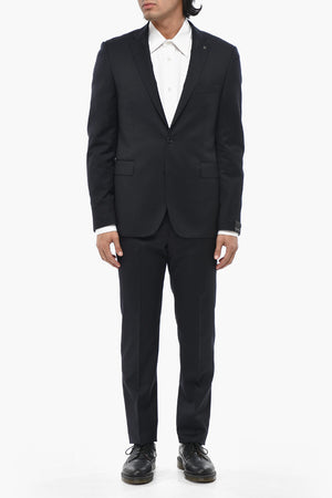 Two-Button Virgin Wool Suit with Classic Notch Lapel and Flap Pockets