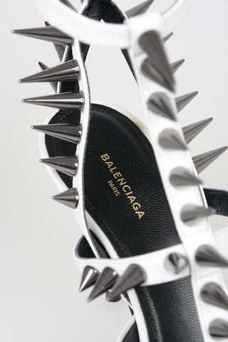 가죽 스터드 샌들 8cm 굽