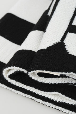 Two-Tone Wool Blend Scarf with Fringes
