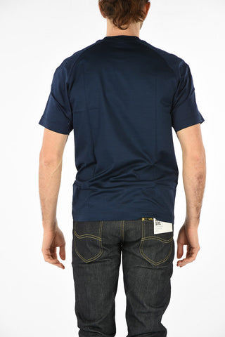 solid color crew-neck T-shirt
