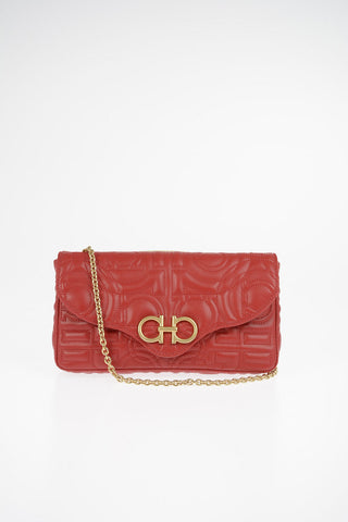 Matelassé-leather Pouch-wallet with Chain
