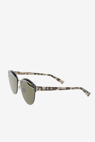 Sunglasses DIOREMPRISE With colored lenses