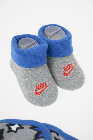 Sport Printed Romper Suit Shoes and Bib