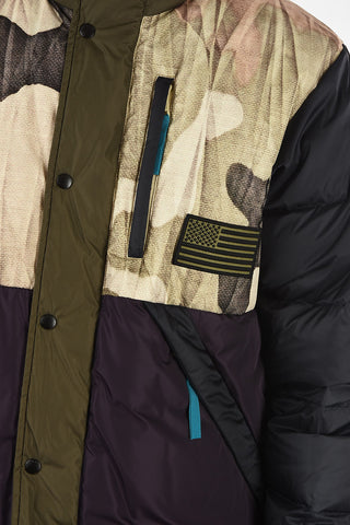 Camuflage Down Jacket with Patches