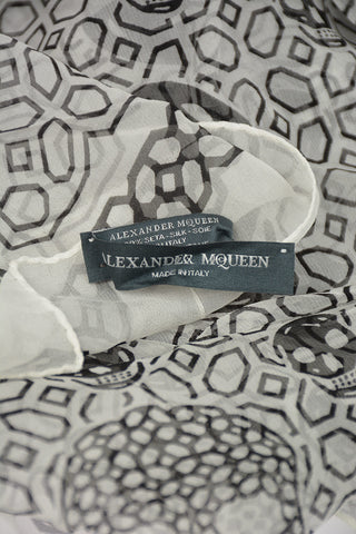 Silk Printed Foulard 120x104cm