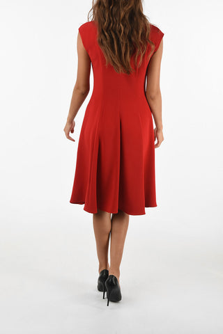 v-neck sleeveless shift dress