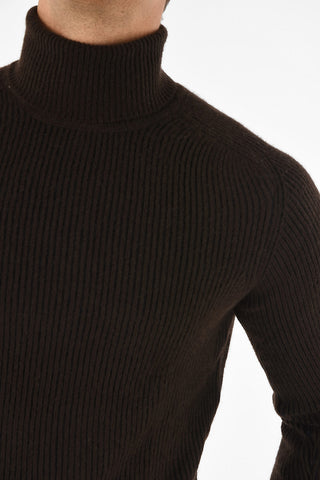 ribbed turtle-neck sweater