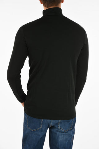 turtle-neck sweater