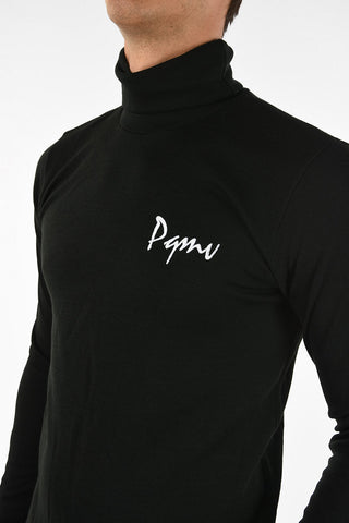 turtle-neck sweater