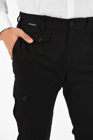 hidden closure capri cargo pants