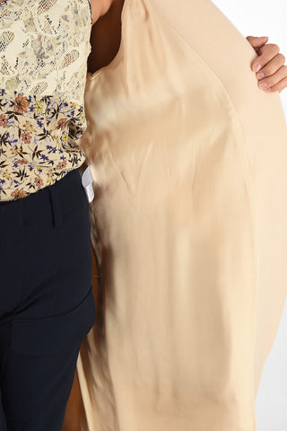 cappotto capelet con Cintura