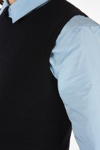 Crew-neck knit vest