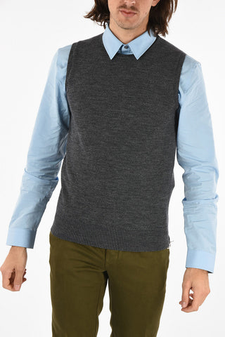 Crew-neck knit vest
