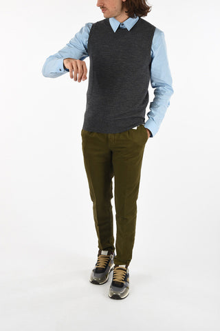 Crew-neck knit vest