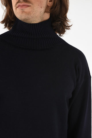 turtle-neck sweater