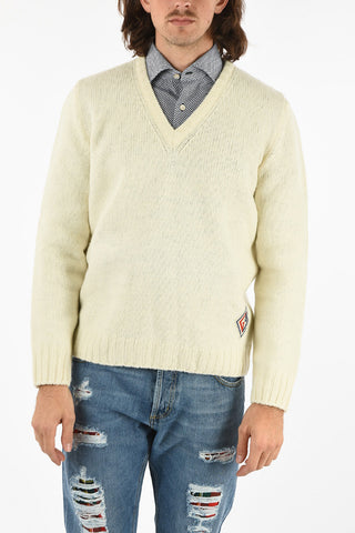 twill v-neck sweater