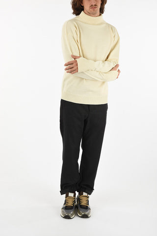 Slim fit turtle-neck sweater