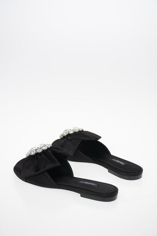 Slippers with Jewel Details